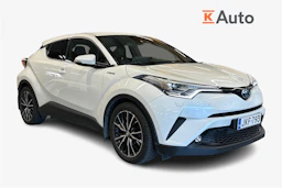 valkoinen Toyota C-HR 2017 kuva 1.