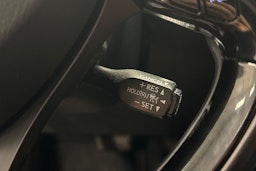 valkoinen Toyota C-HR 2017 kuva 18.