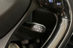 harmaa Toyota C-HR 2017 kuva 28.