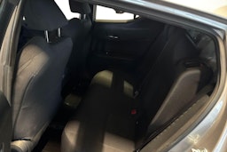 Hopea Toyota C-HR 2017 kuva 8.