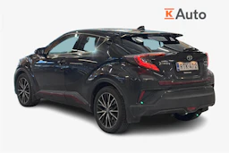 musta Toyota C-HR 2017 kuva 2.