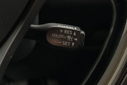 valkoinen Toyota C-HR 2017 kuva 18.