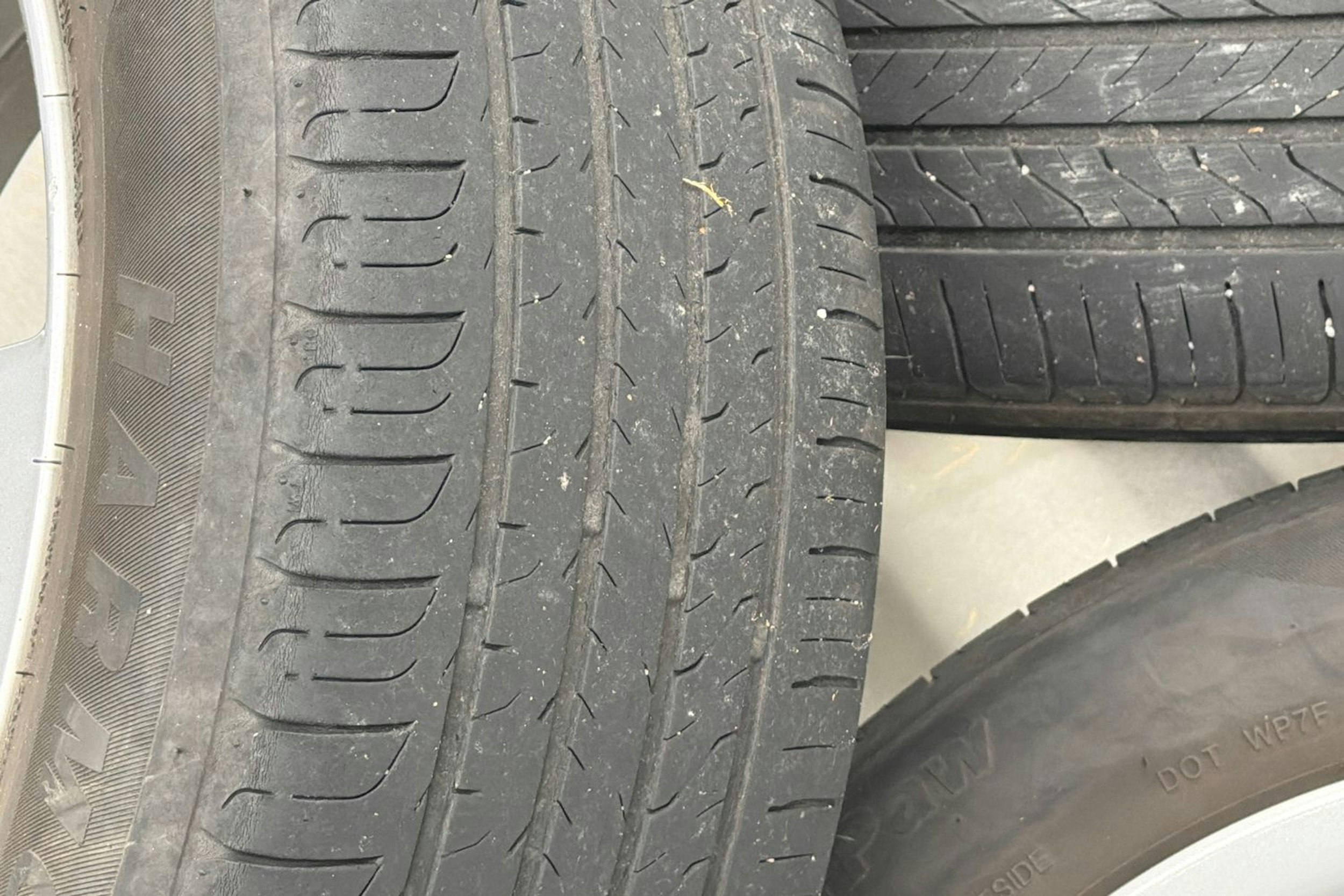 valkoinen Toyota C-HR 2017 kuva 28.