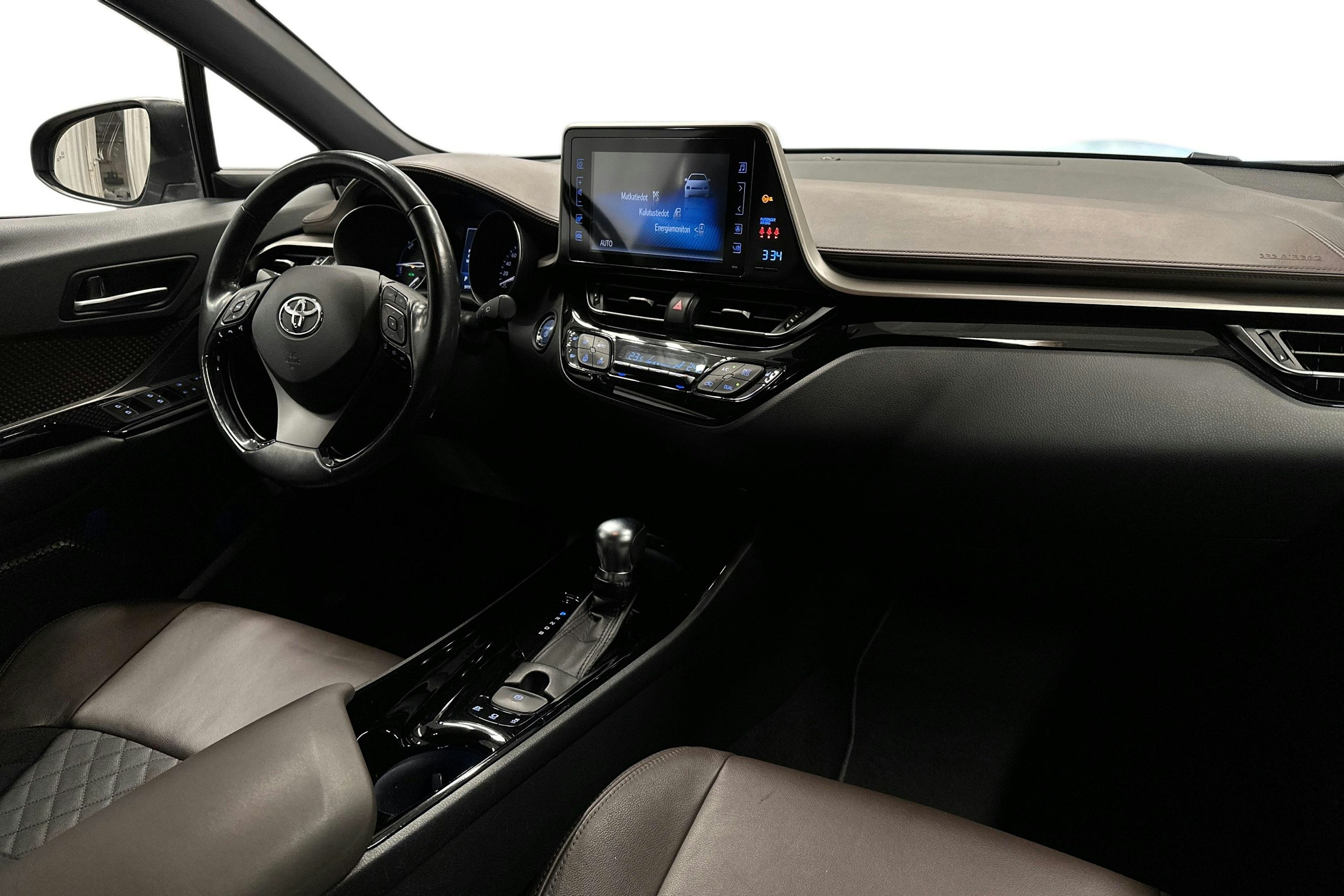 harmaa Toyota C-HR 2018 kuva 9.