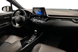 harmaa Toyota C-HR 2018 kuva 9.