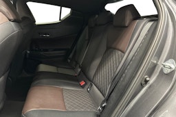 harmaa Toyota C-HR 2018 kuva 10.