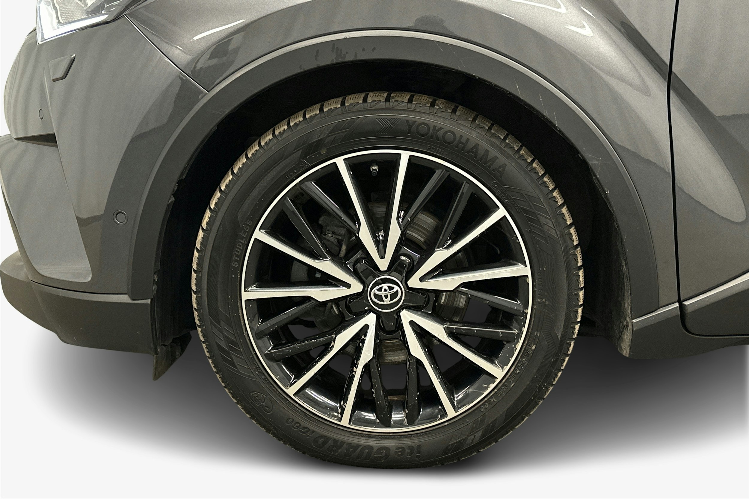 harmaa Toyota C-HR 2018 kuva 11.