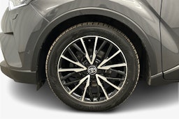 harmaa Toyota C-HR 2018 kuva 11.