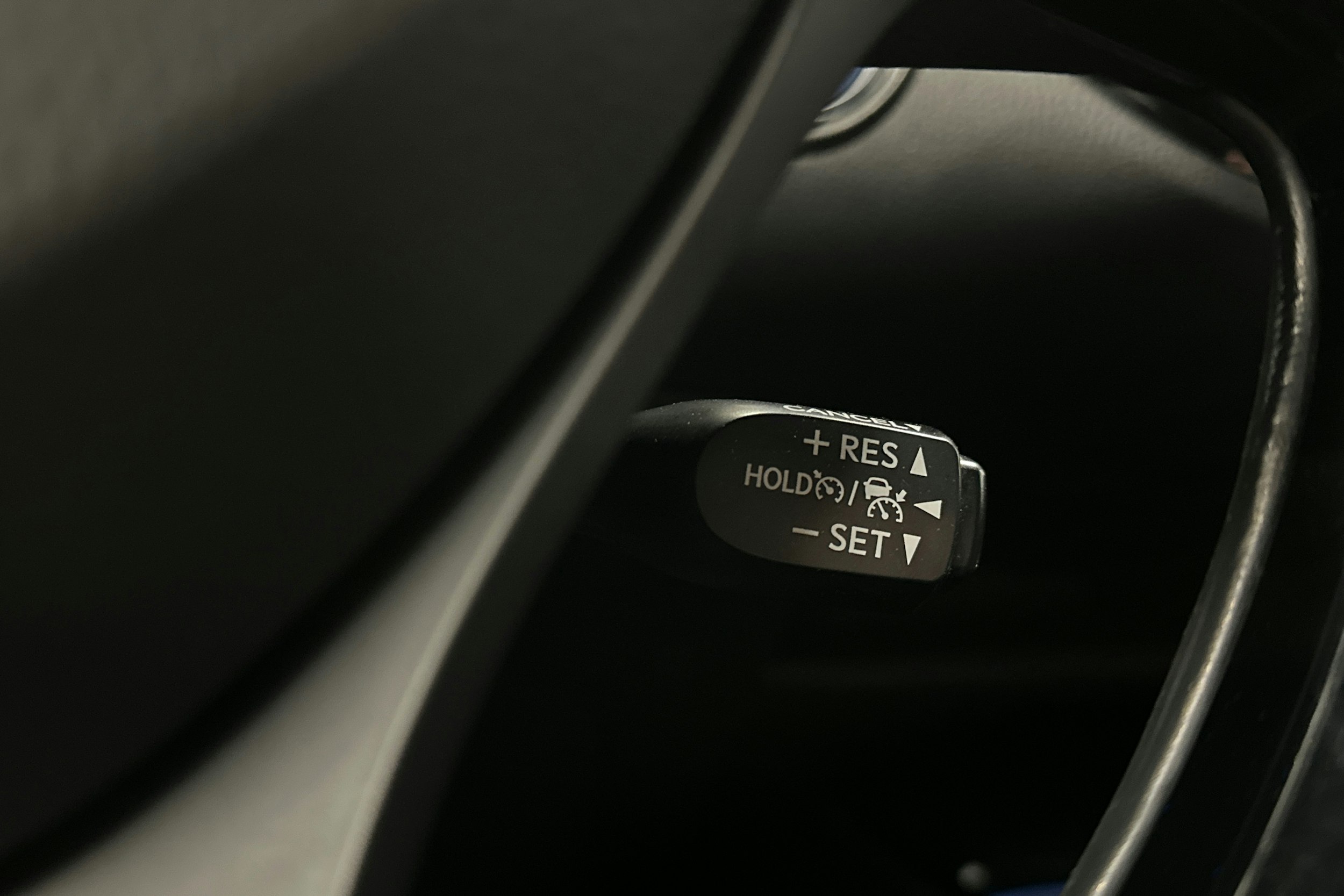 harmaa Toyota C-HR 2018 kuva 21.