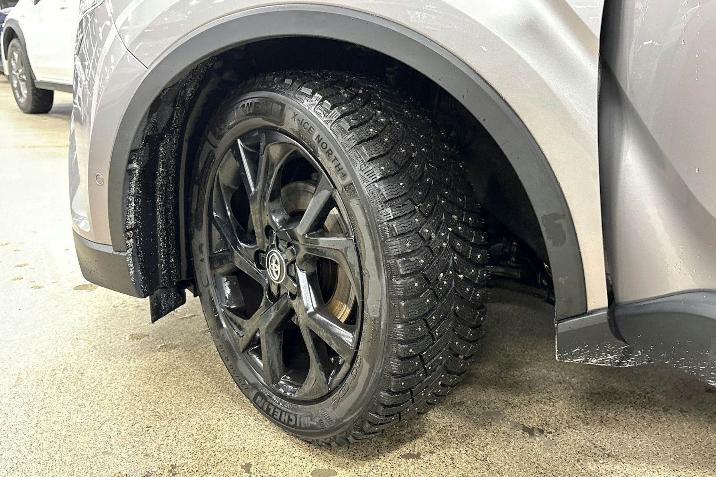 hopea Toyota C-HR 2018 kuva 13.