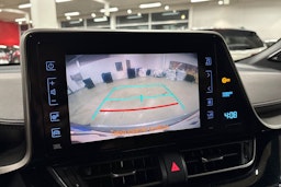 hopea Toyota C-HR 2018 kuva 19.