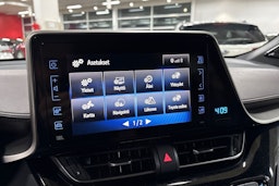 hopea Toyota C-HR 2018 kuva 22.