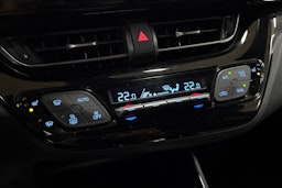 hopea Toyota C-HR 2018 kuva 23.