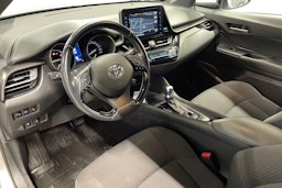 Hopea Toyota C-HR 2018 kuva 7.