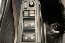 Hopea Toyota C-HR 2018 kuva 24.