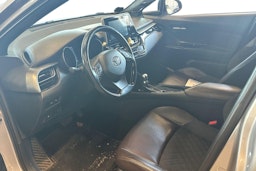 hopea Toyota C-HR 2018 kuva 3.