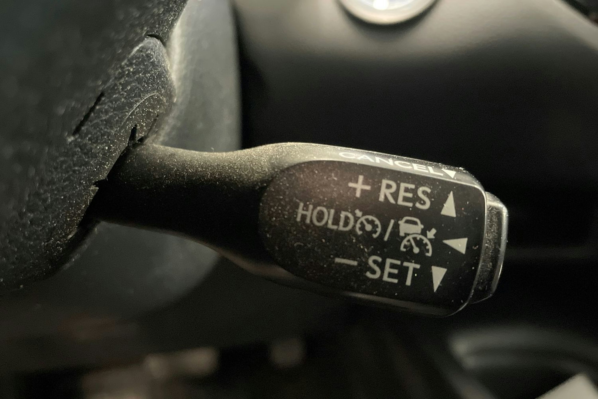 sininen Toyota C-HR 2018 kuva 18.