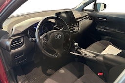 punainen Toyota C-HR 2018 kuva 6.