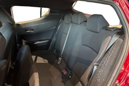 punainen Toyota C-HR 2018 kuva 8.