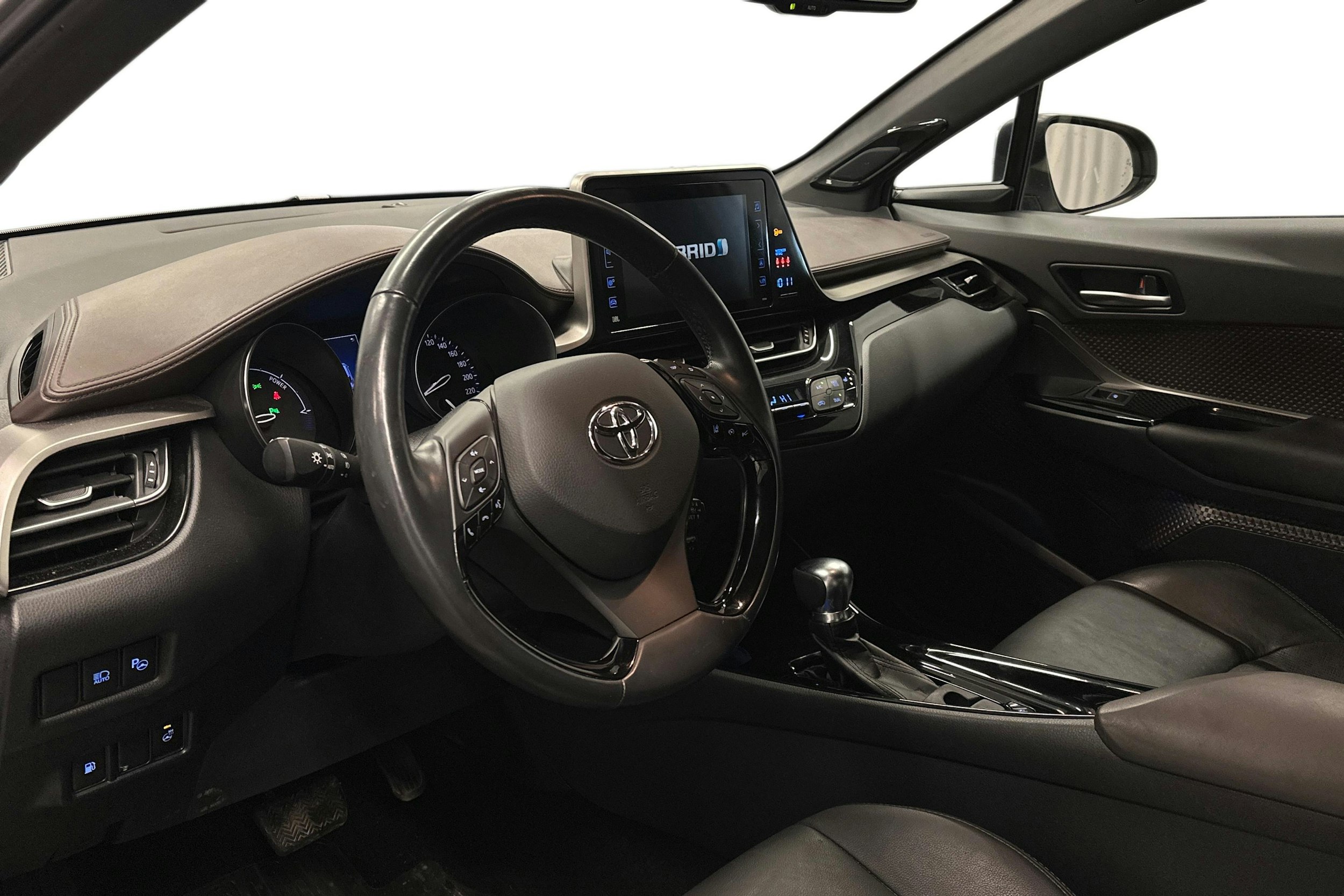 hopea Toyota C-HR 2018 kuva 7.