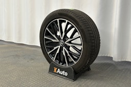 hopea Toyota C-HR 2018 kuva 13.