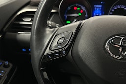 hopea Toyota C-HR 2018 kuva 18.