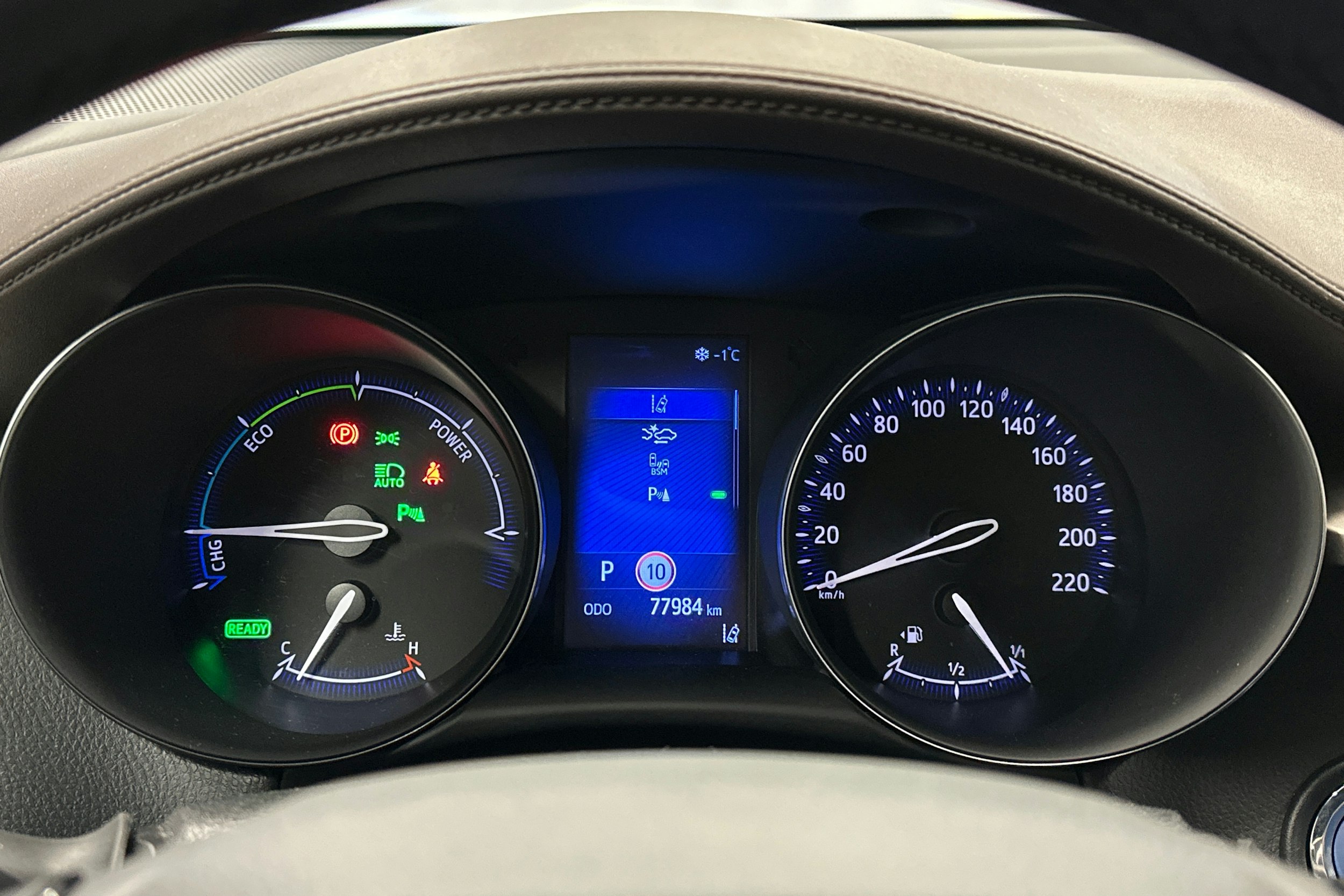 hopea Toyota C-HR 2018 kuva 22.