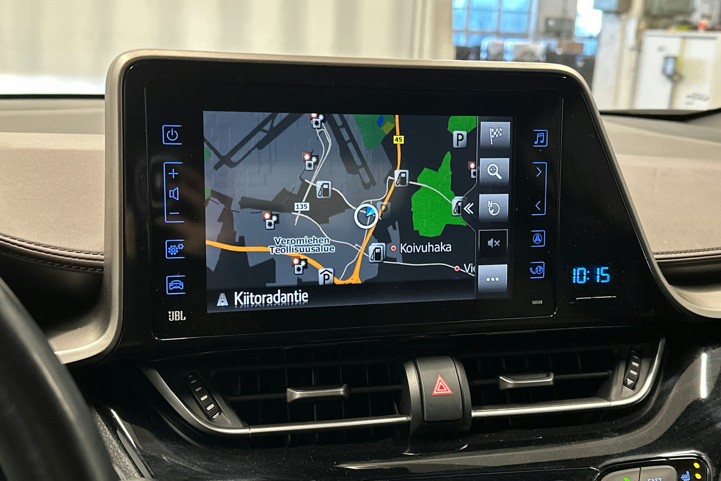 hopea Toyota C-HR 2018 kuva 26.