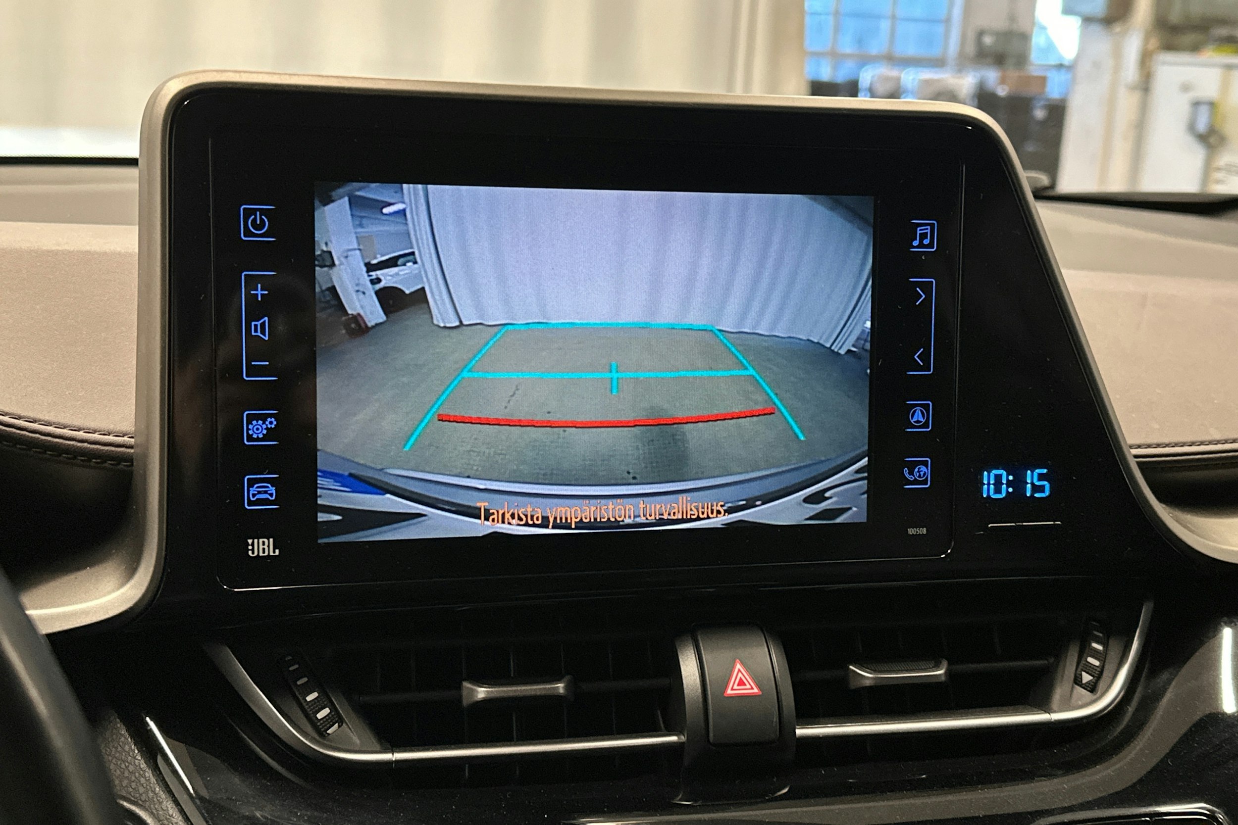 hopea Toyota C-HR 2018 kuva 27.