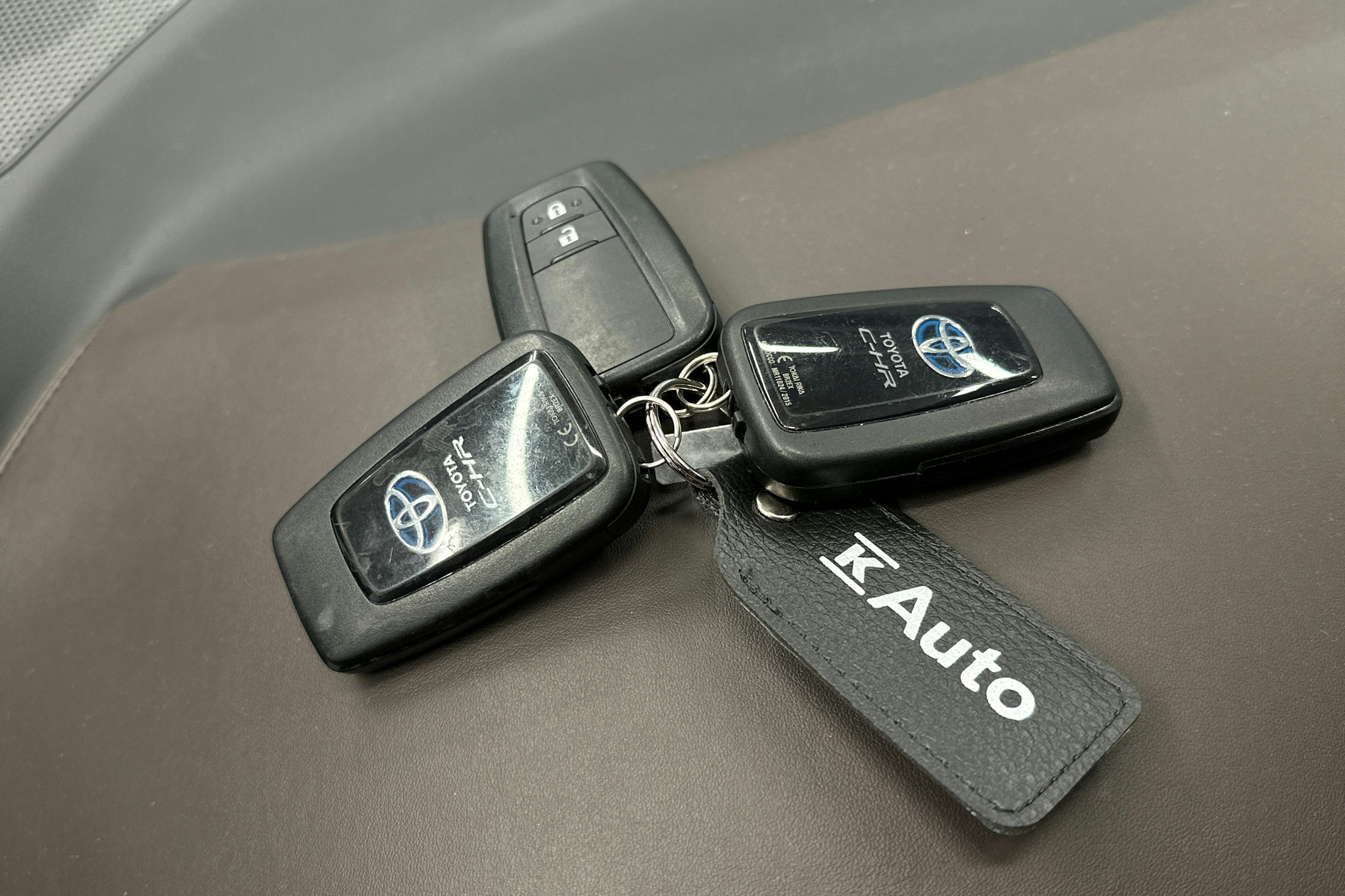 hopea Toyota C-HR 2018 kuva 32.