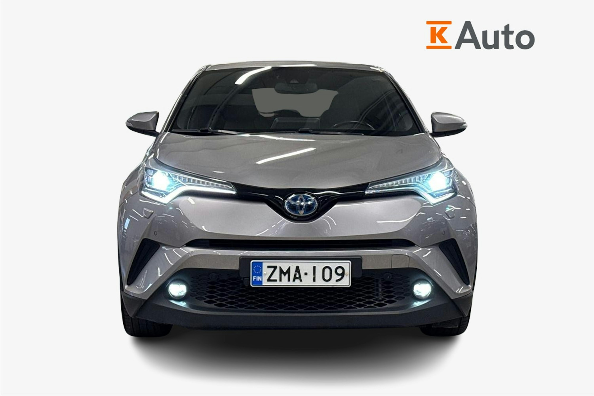 Hopea Toyota C-HR 2018 kuva 5.