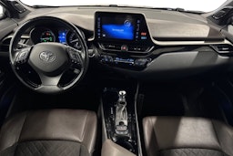 Hopea Toyota C-HR 2018 kuva 9.