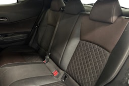 Hopea Toyota C-HR 2018 kuva 10.