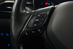 Hopea Toyota C-HR 2018 kuva 17.
