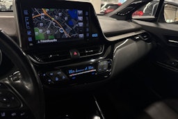 Hopea Toyota C-HR 2018 kuva 21.
