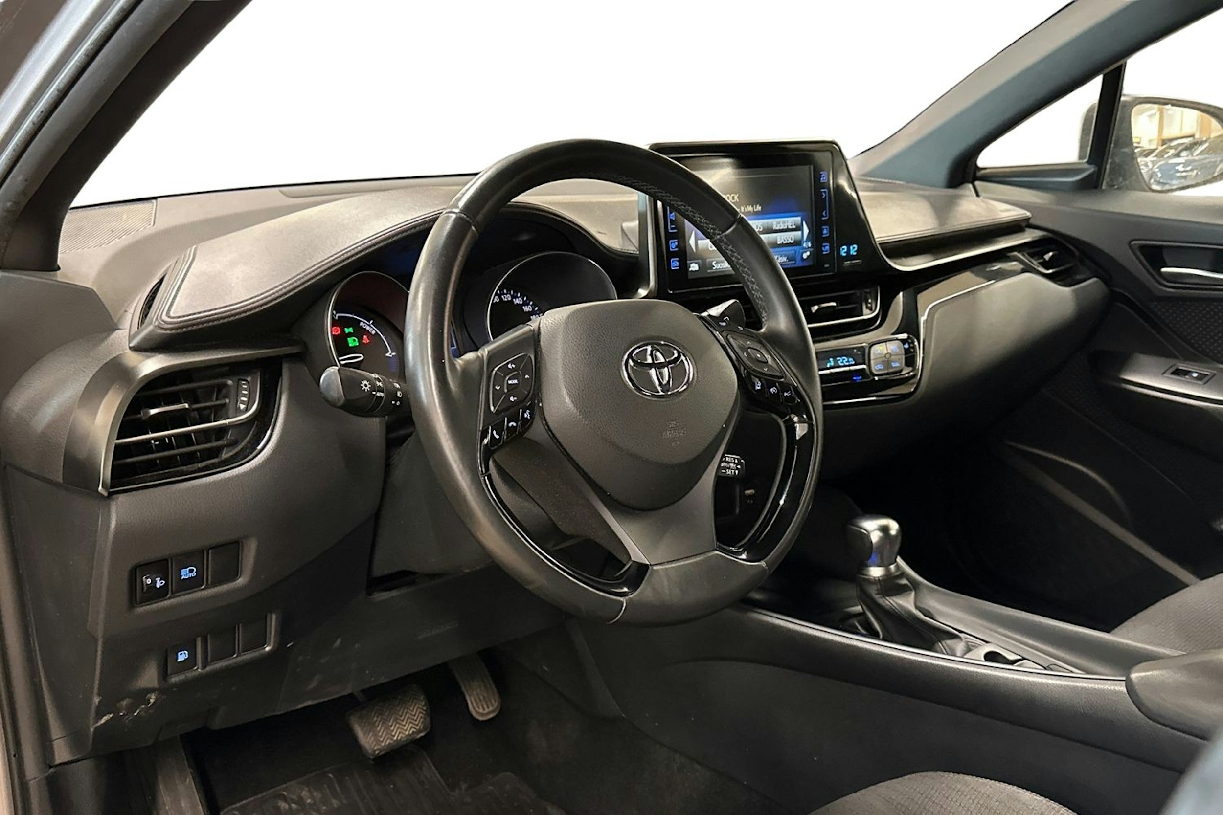 hopea Toyota C-HR 2019 kuva 3.