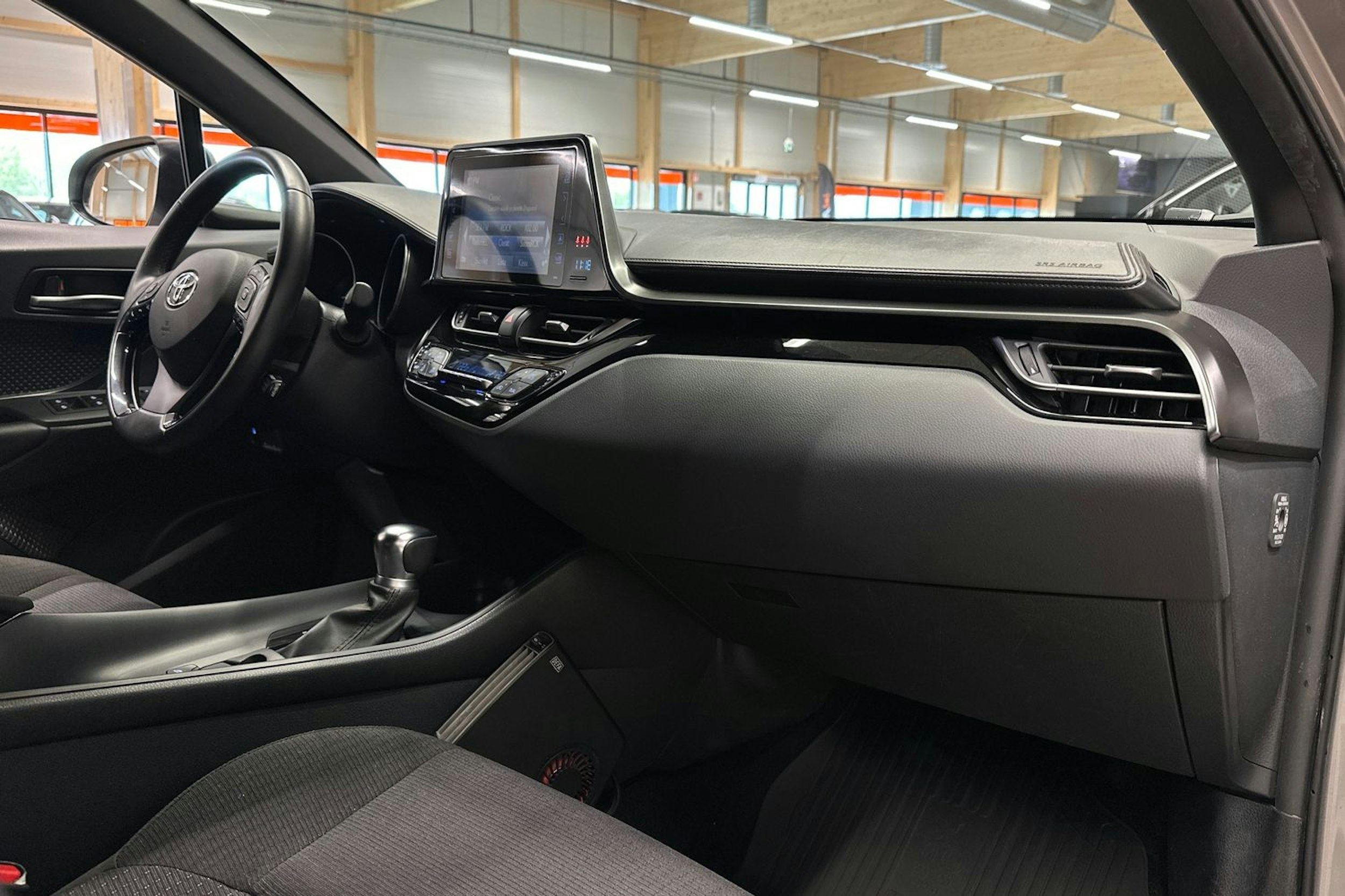 hopea Toyota C-HR 2019 kuva 12.