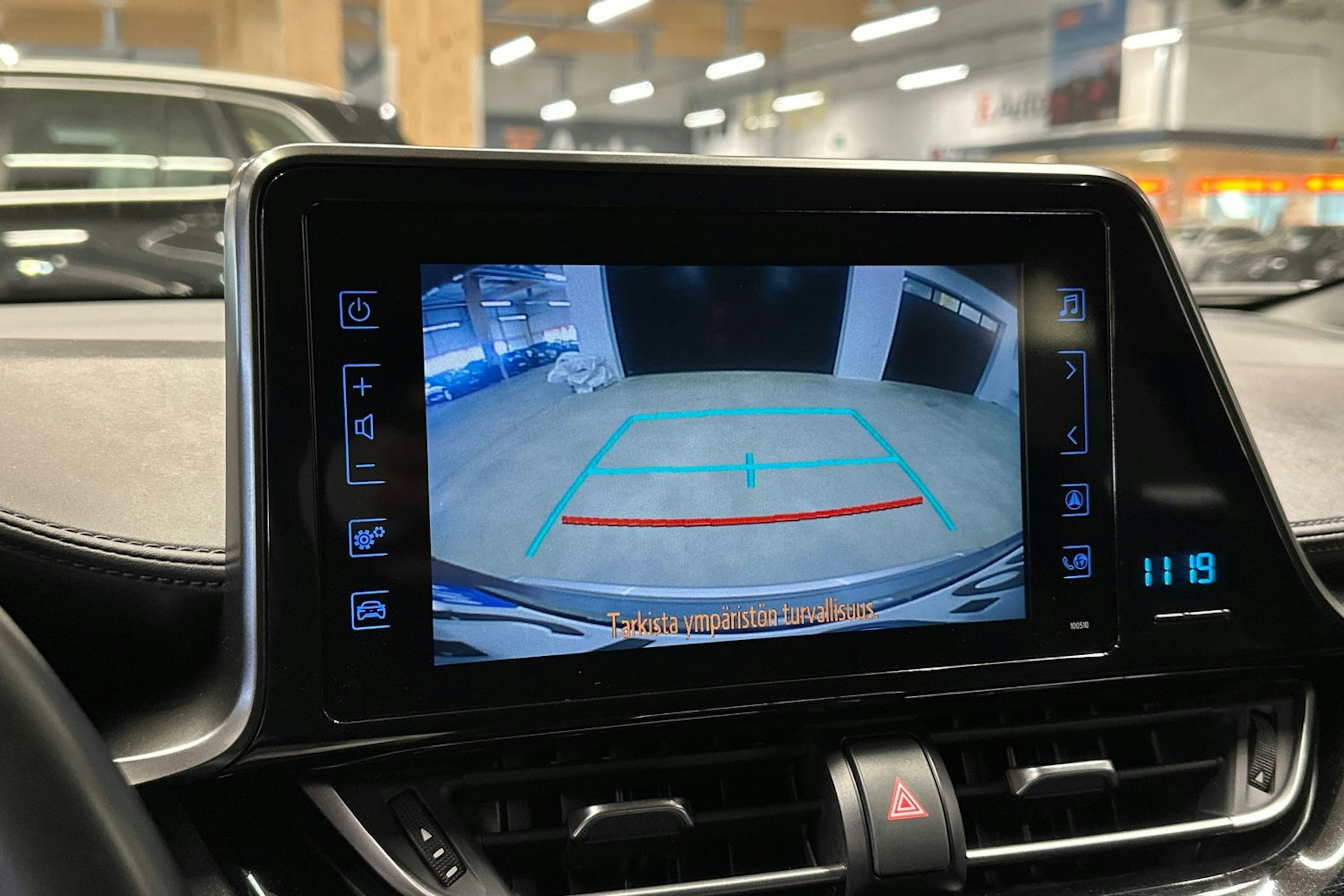 hopea Toyota C-HR 2019 kuva 18.
