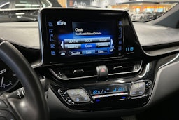 hopea Toyota C-HR 2019 kuva 21.