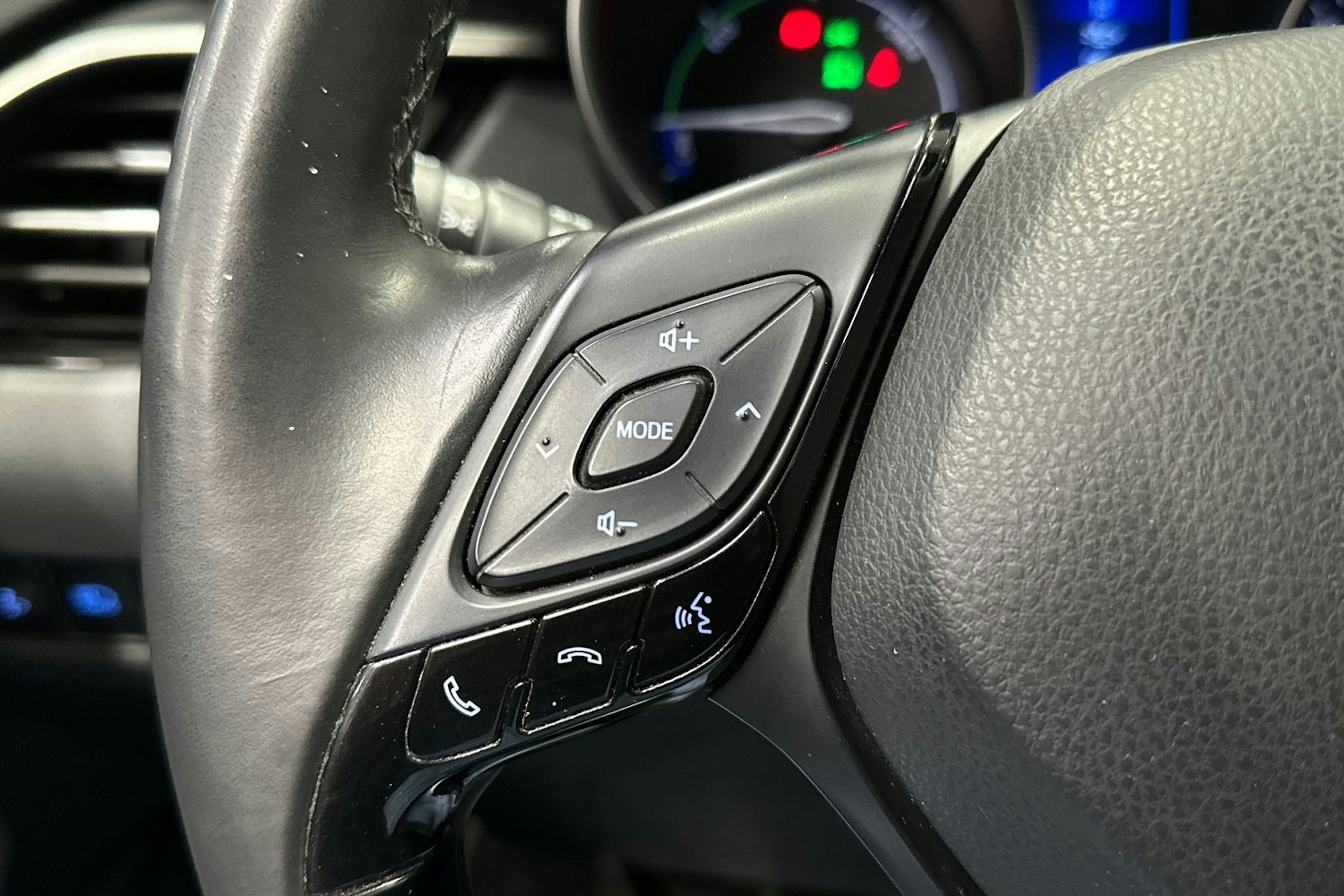 hopea Toyota C-HR 2019 kuva 23.
