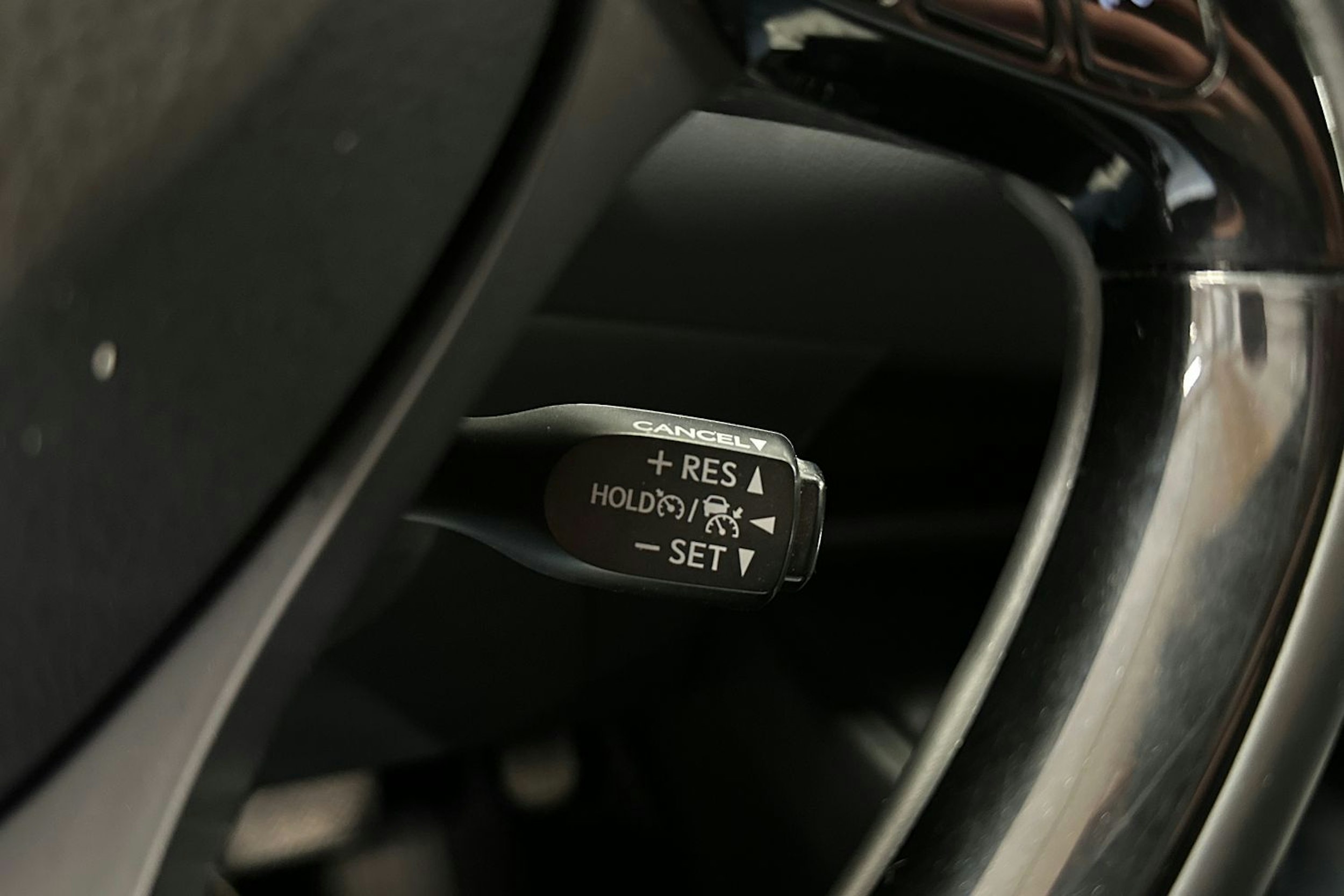 hopea Toyota C-HR 2019 kuva 25.