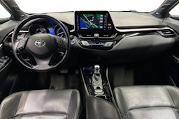 harmaa Toyota C-HR 2019 kuva 9.