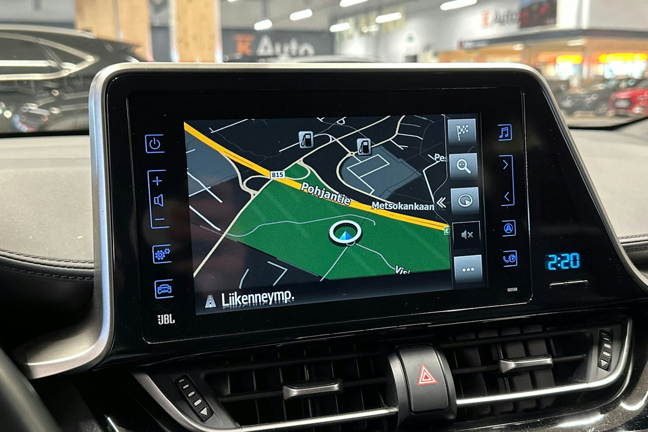 harmaa Toyota C-HR 2019 kuva 18.