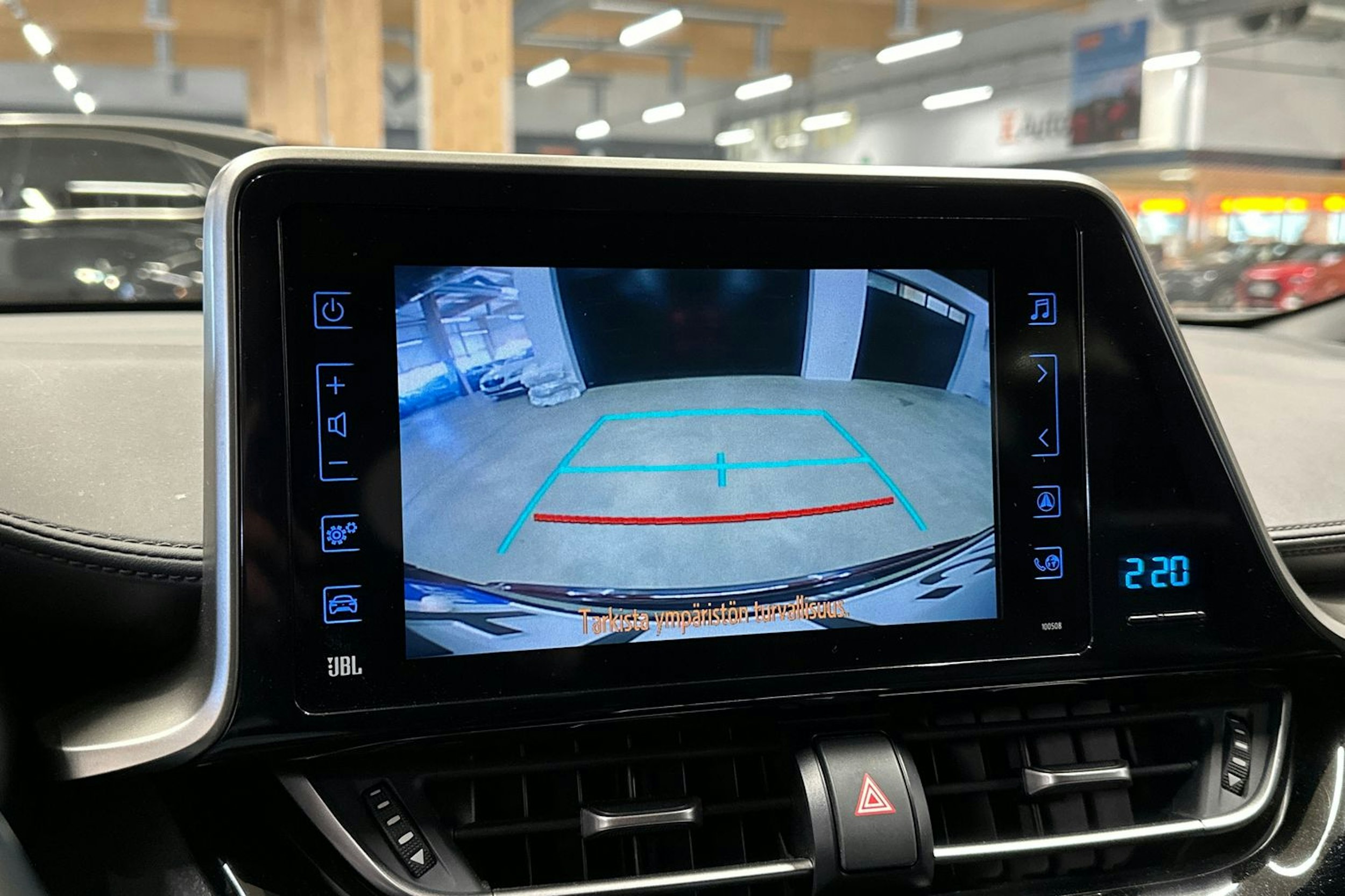 harmaa Toyota C-HR 2019 kuva 19.