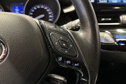 harmaa Toyota C-HR 2019 kuva 25.