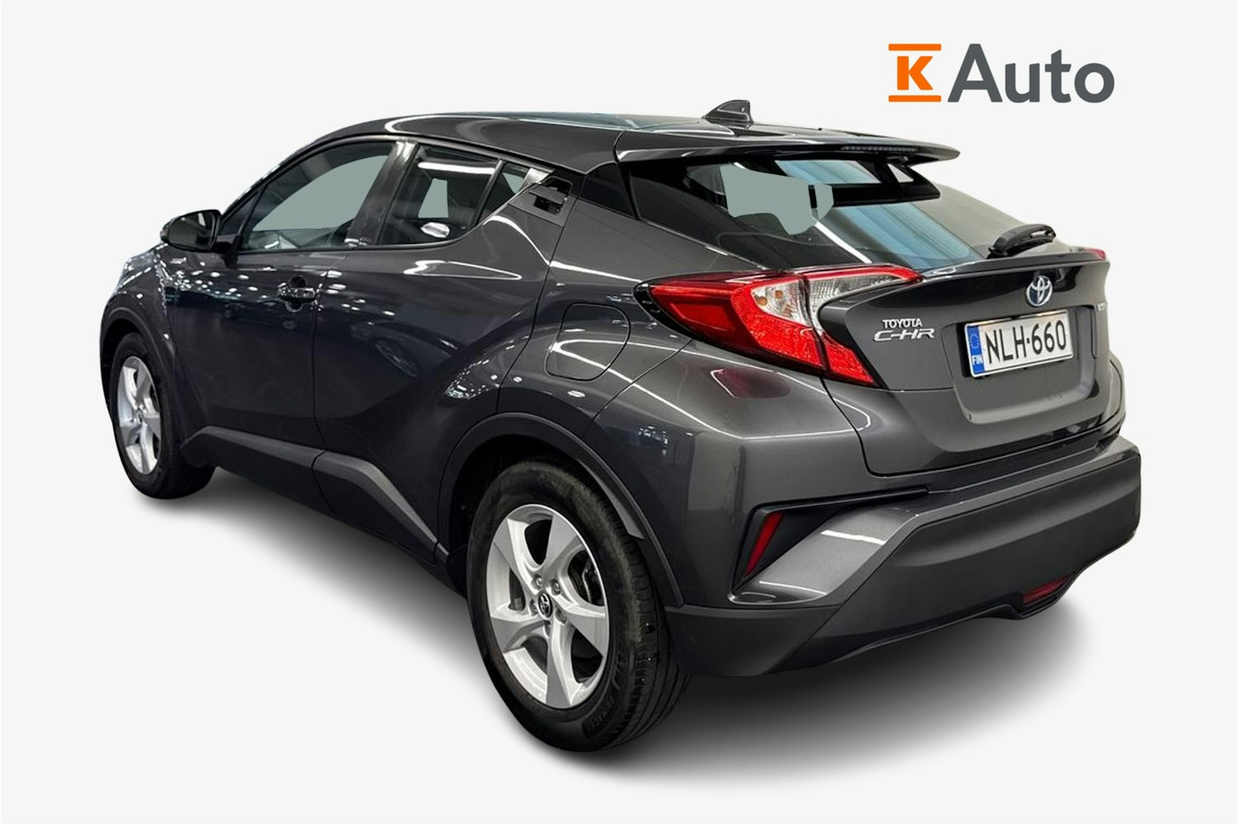 Harmaa Toyota C-HR 2019 kuva 2.