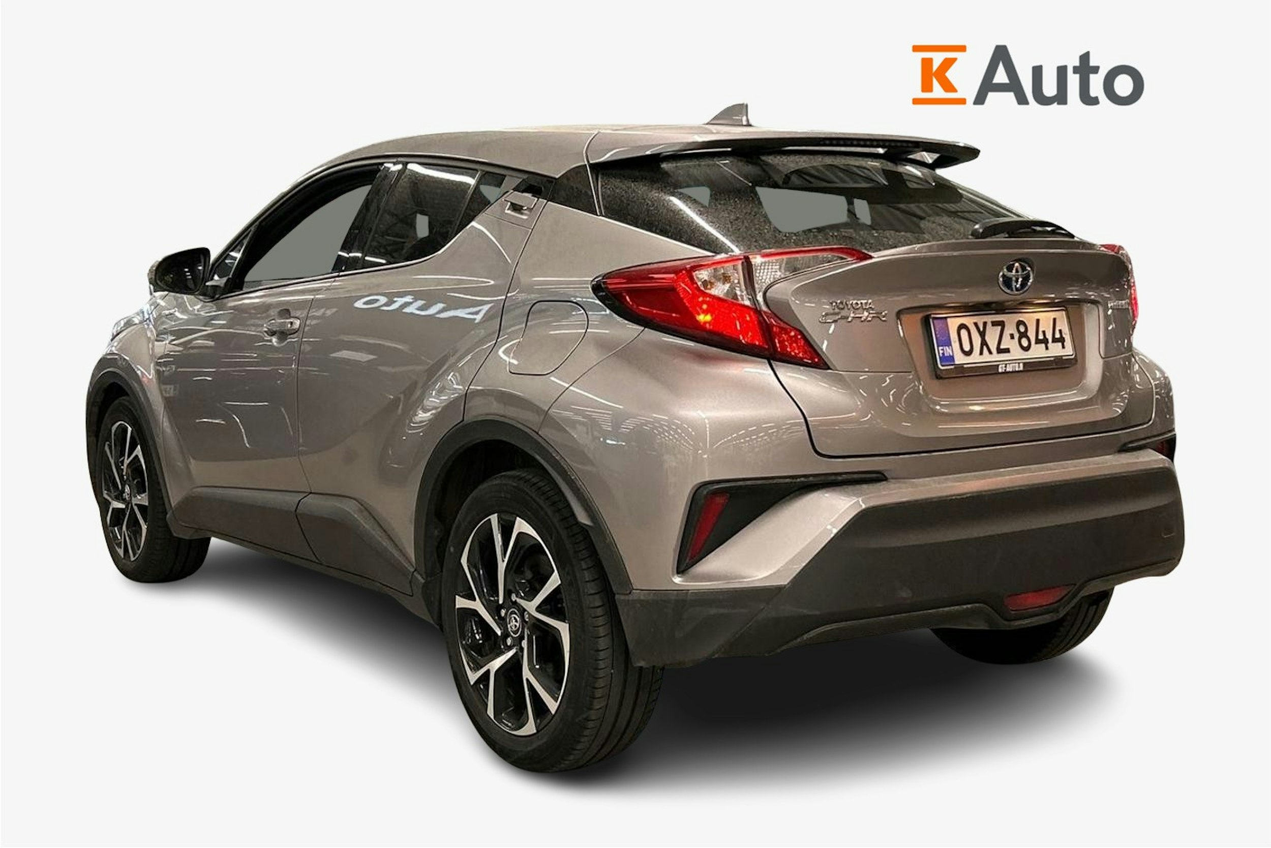 harmaa Toyota C-HR 2019 kuva 2.