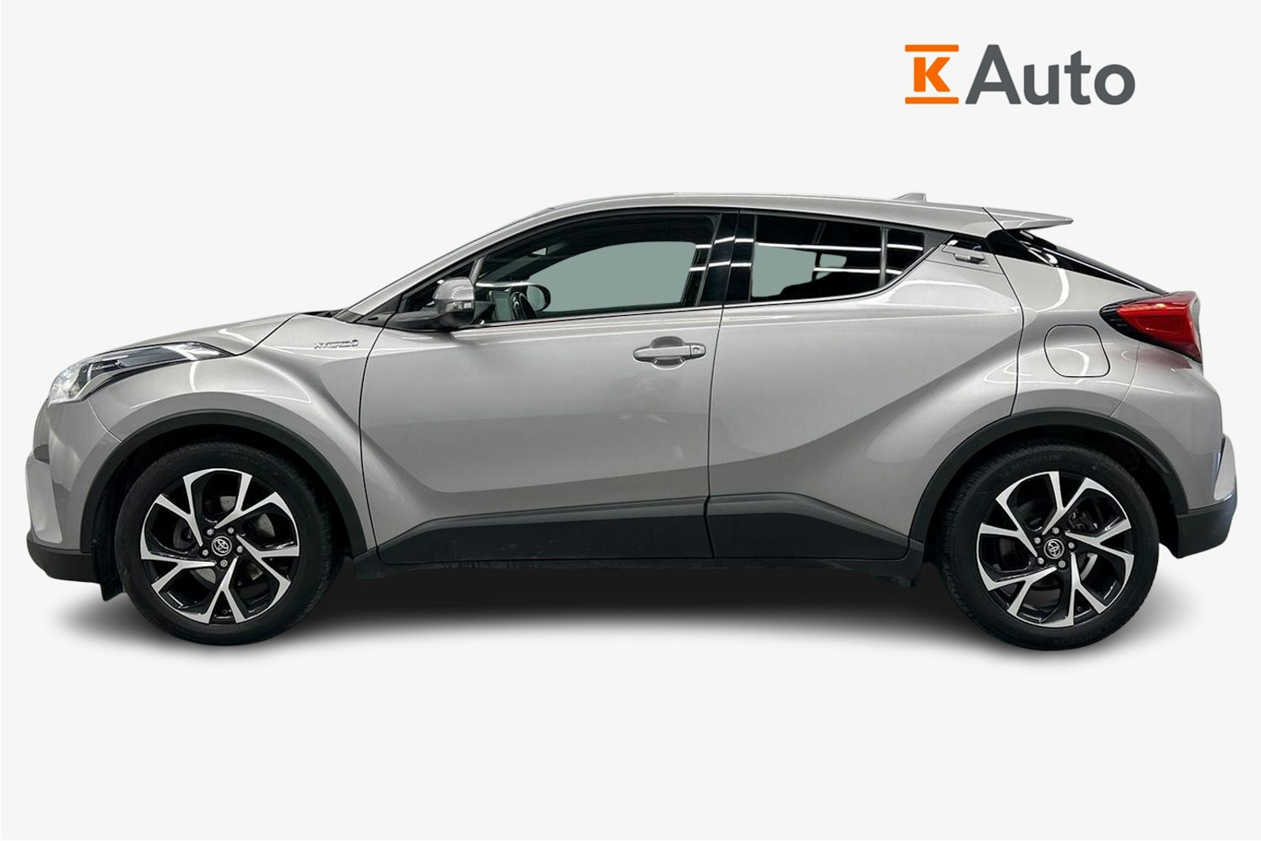 harmaa Toyota C-HR 2019 kuva 6.
