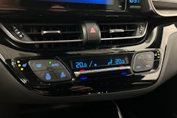 harmaa Toyota C-HR 2019 kuva 29.