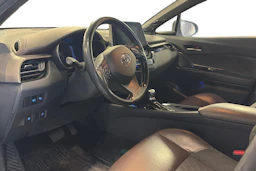 hopea Toyota C-HR 2019 kuva 3.